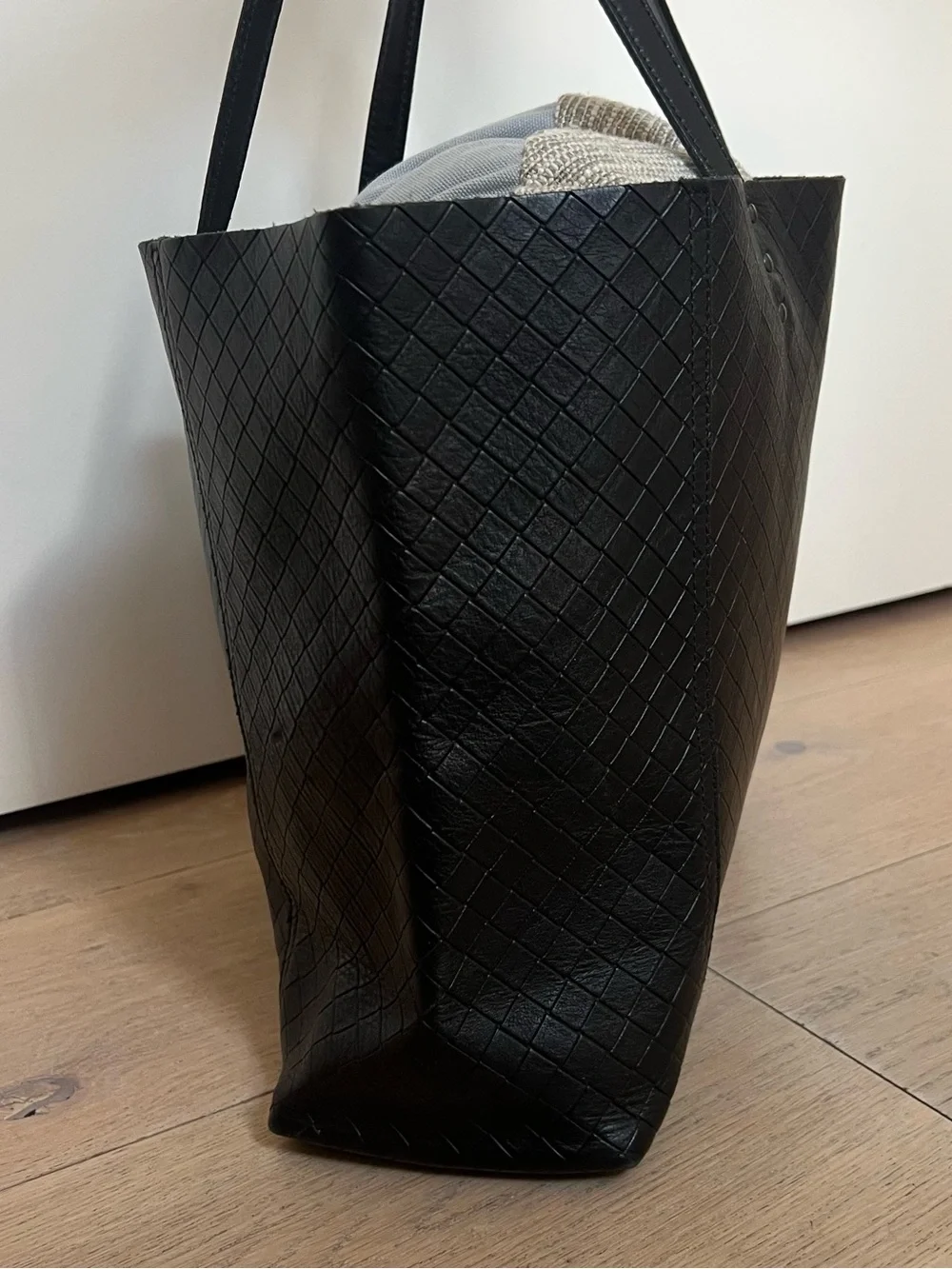 BOTEGGA VENETA Intreccio Mirage Tote Bag Shoulder Leather Black EXCELLENT